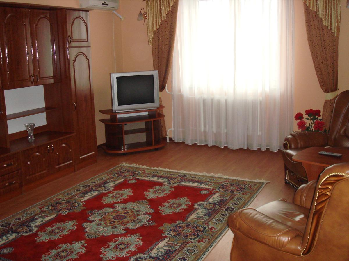 Hotel - Restaurant "Lion'S Heart" Velyka Omelyana 外观 照片