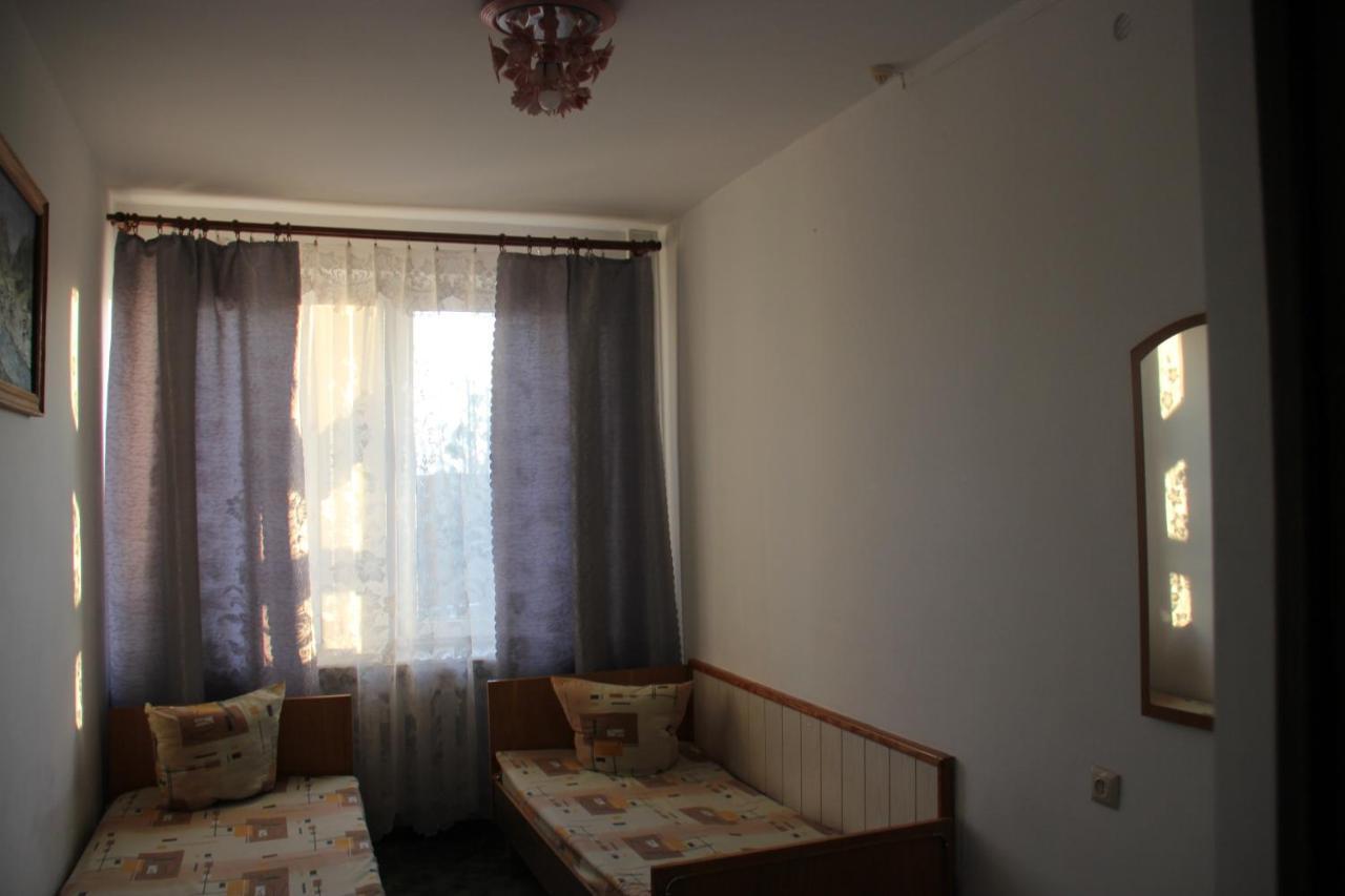 Hotel - Restaurant "Lion'S Heart" Velyka Omelyana 外观 照片